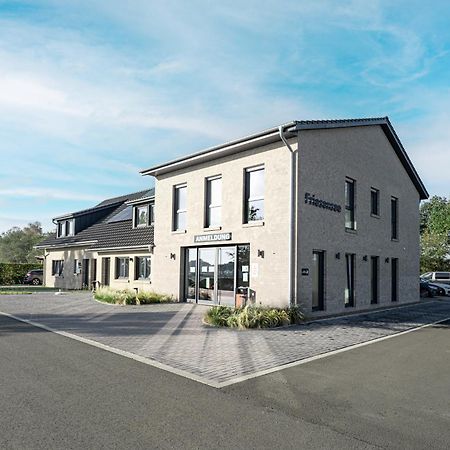 Friesensee Camping Und Ferienpark Wittmund Exteriör bild