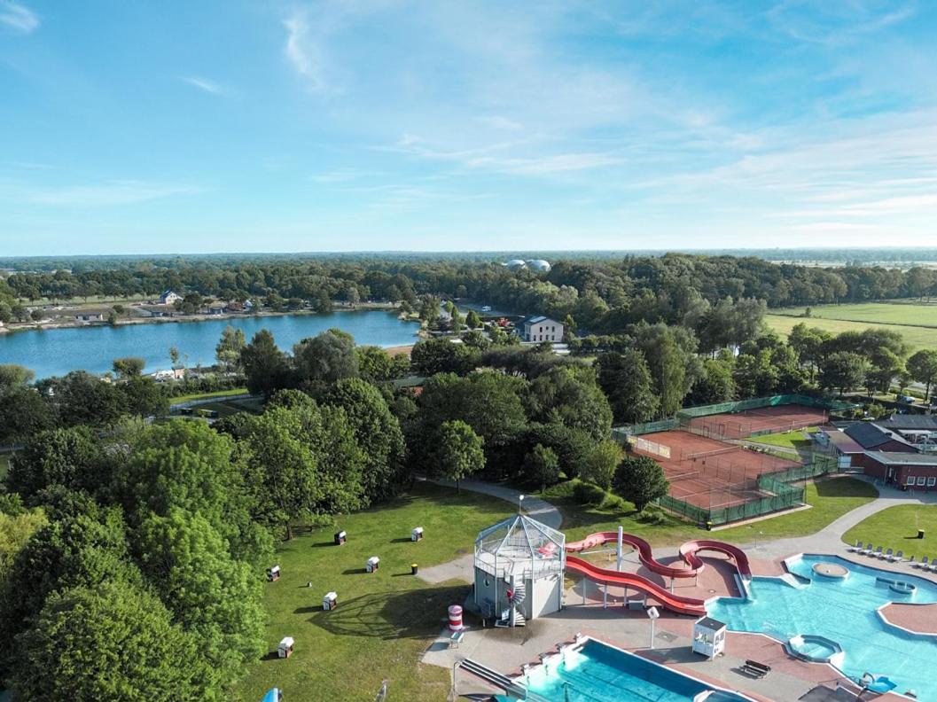 Friesensee Camping Und Ferienpark Wittmund Exteriör bild